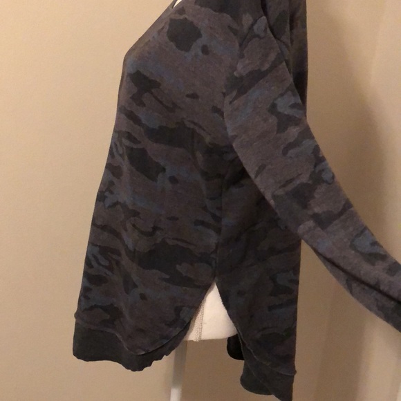 OCEAN DRIVE Camo Sweatshirt - Picture 8 of 10